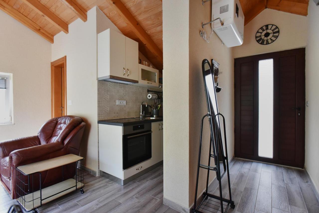 Apartamento Stone House Morinj Kotor Exterior foto