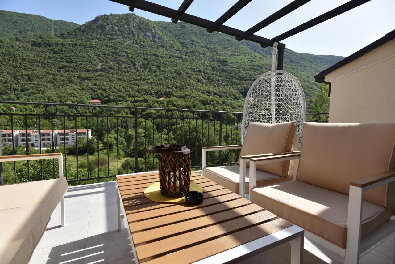 Apartamento Stone House Morinj Kotor Exterior foto