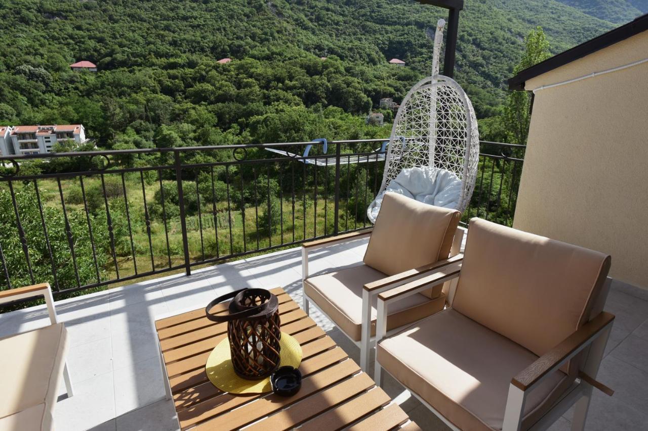 Apartamento Stone House Morinj Kotor Exterior foto