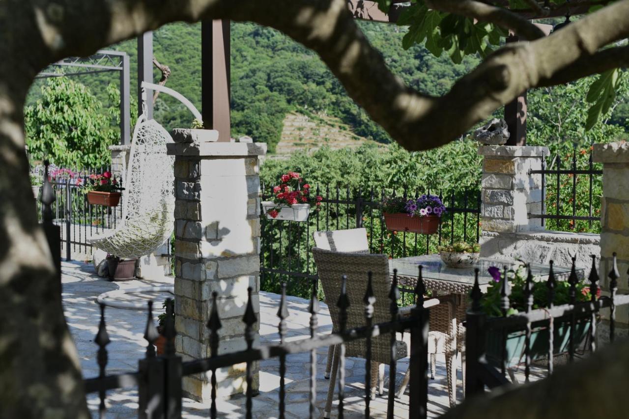 Apartamento Stone House Morinj Kotor Exterior foto